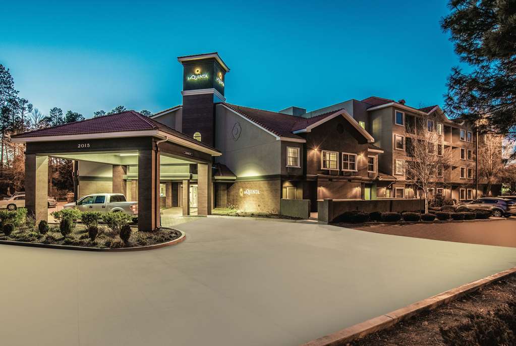La Quinta Inn & Suites by Wyndham Flagstaff - featured photo