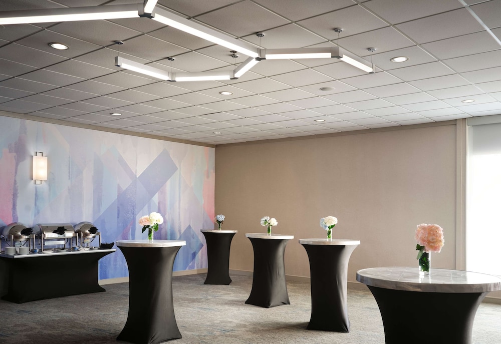 Hilton Garden Inn Boston Burlington - photo 34