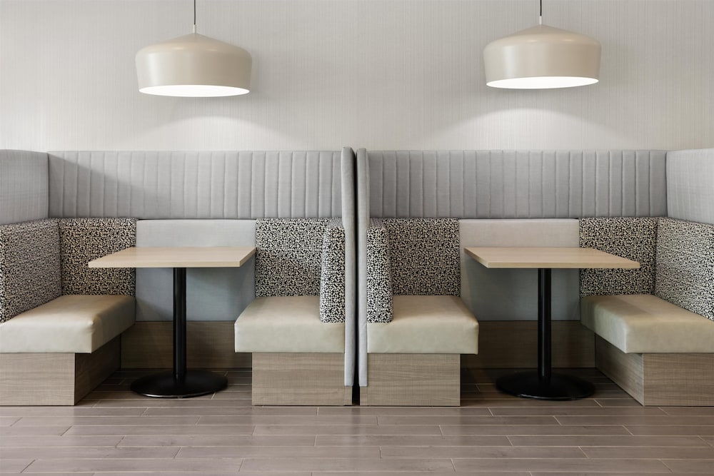 Home2 Suites by Hilton Greenville Downtown - photo 2
