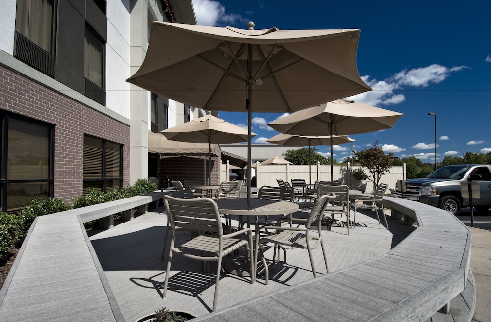 Hampton Inn Asheboro - photo 43