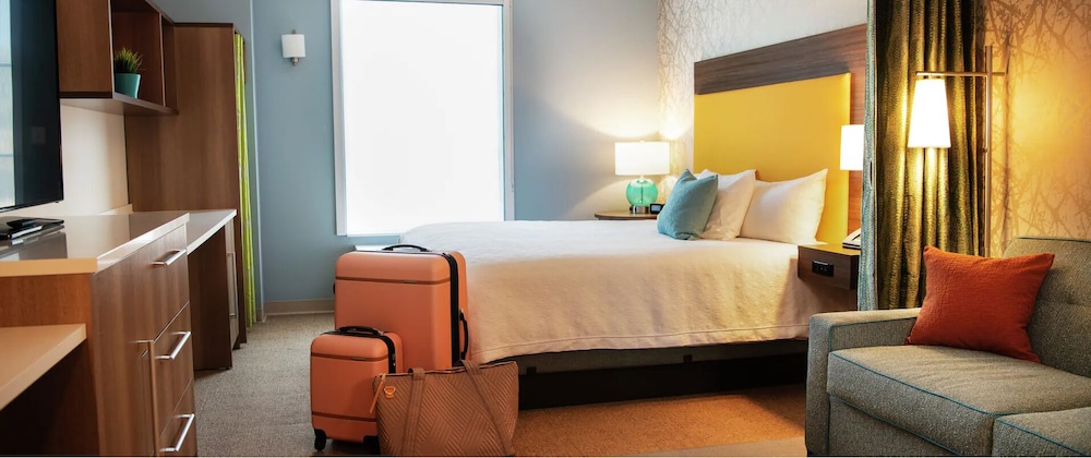 Home2 Suites By Hilton Racine - photo 9