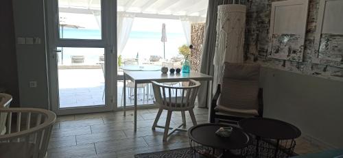 Pillbox Seafront Studios and Apartments — 4-Star Luxury Hotel in Kardamaina, Greece