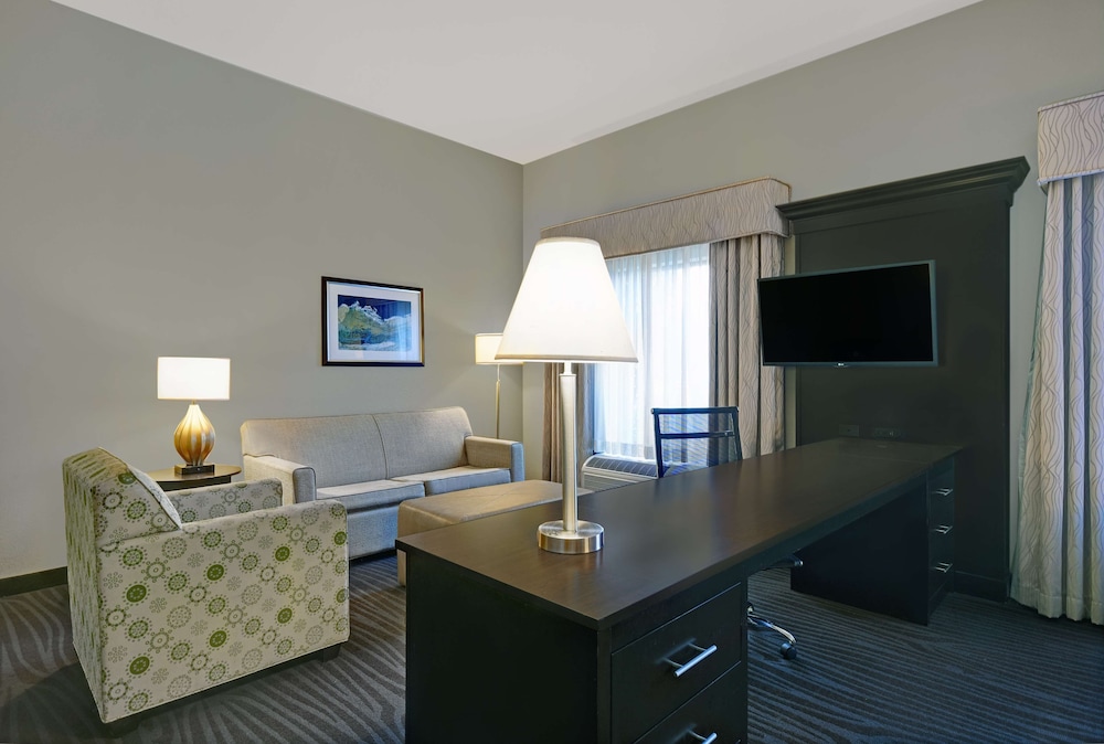 Hampton Inn & Suites Robbinsville - photo 21