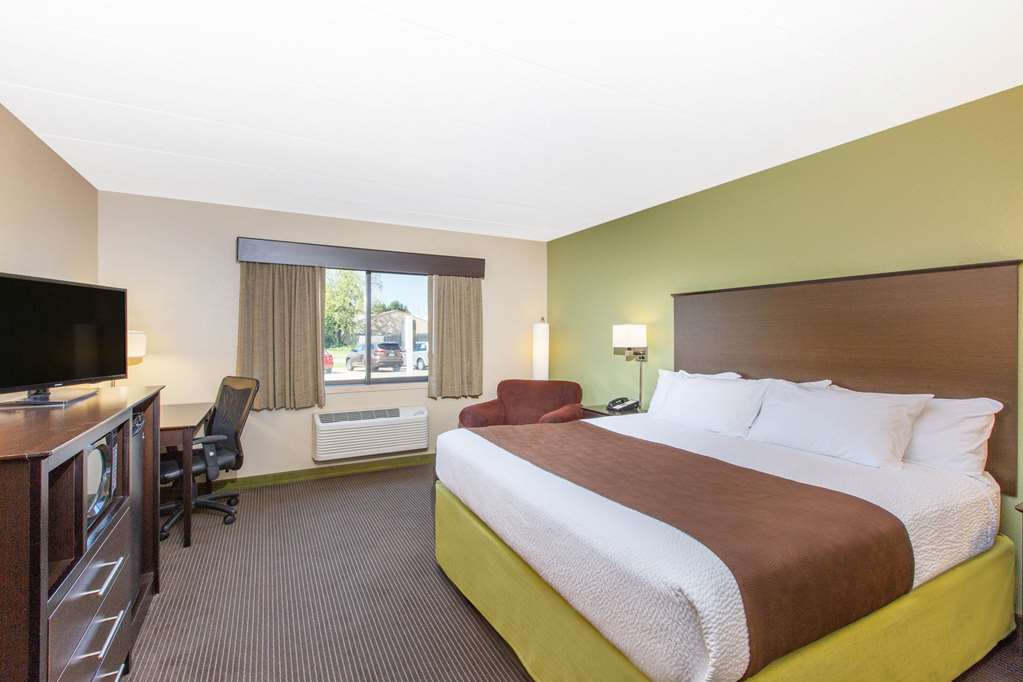 AmericInn by Wyndham Okoboji - photo 12