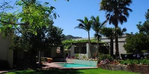 Ridgeback House — 4-Star Luxury Hotel in Paarl, South Africa