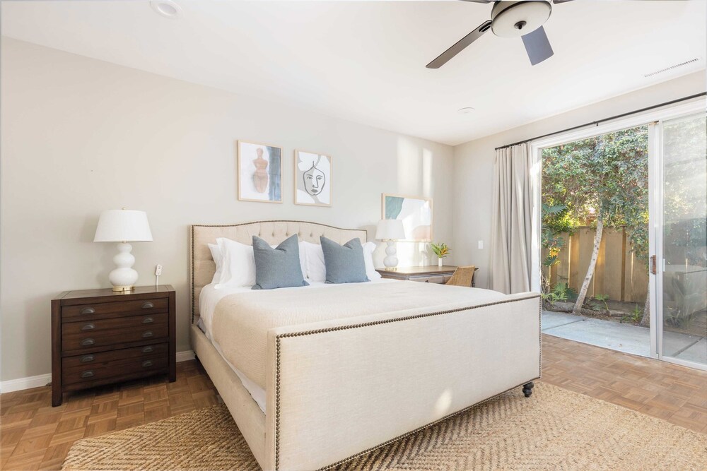 Vista by Avantstay Stunning Estate w Views of the Pacific Ocean Pool & Spa - photo 21