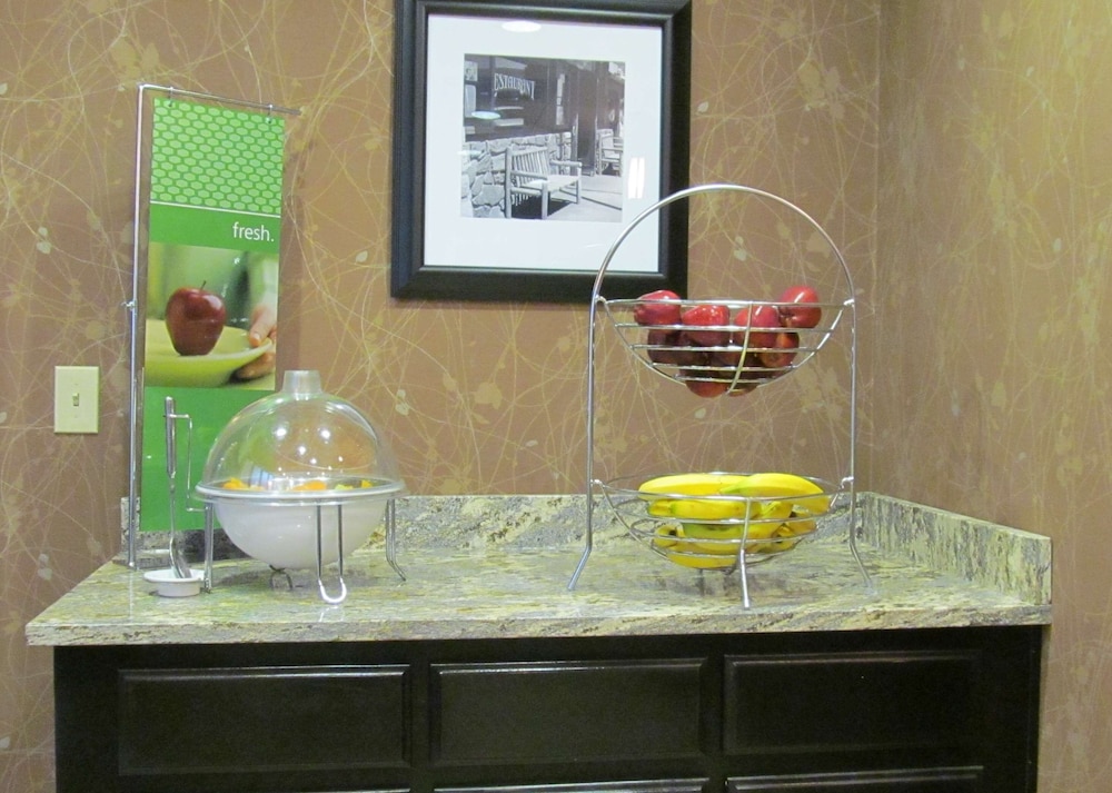 Hampton Inn & Suites Hope - photo 33