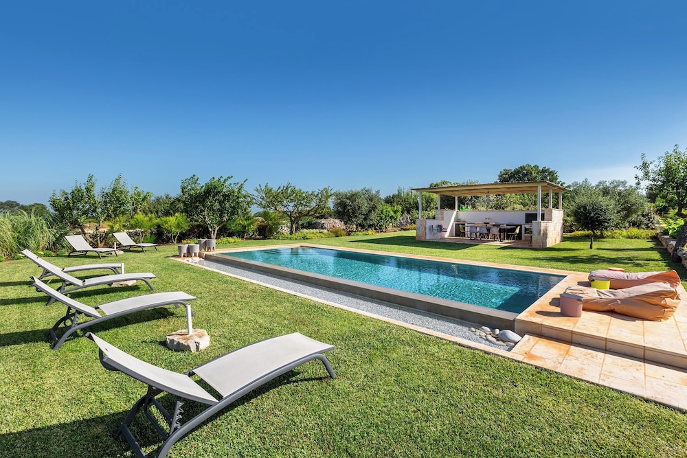 3224 Trulli Almaviva by Perle di Puglia in Cisternino, Italy