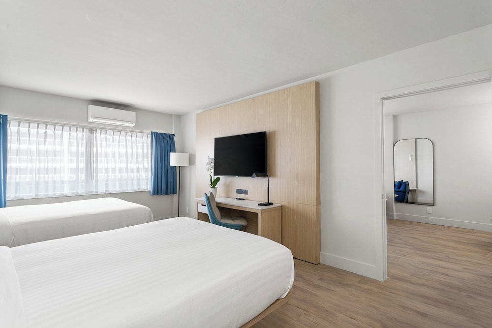 Ocean Sky Hotel and Resort - photo 22