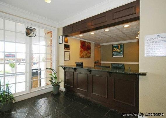 Greenville Inn & Suites - photo 3