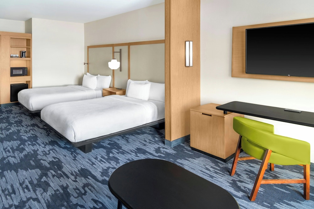 Fairfield by Marriott Inn & Suites Detroit Taylor - photo 14