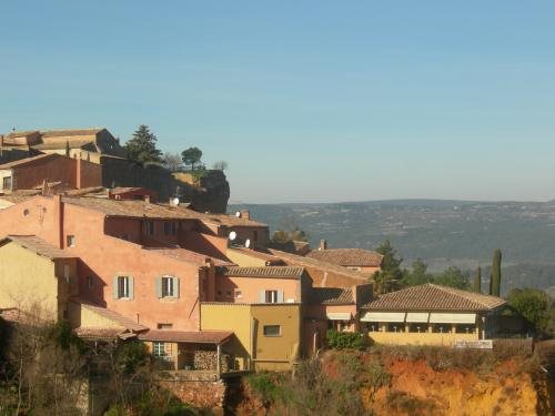 Omma - carbon neutral hotel in Roussillon