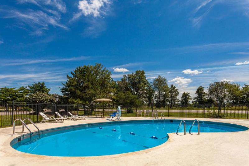 Knights Inn Seymour - photo 2