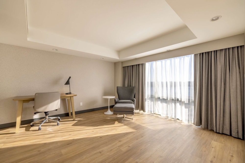 DoubleTree by Hilton Davenport - photo 38