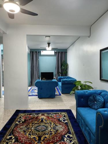 Riani Homestay — 4-Star Luxury Hotel in Kertih, Malaysia