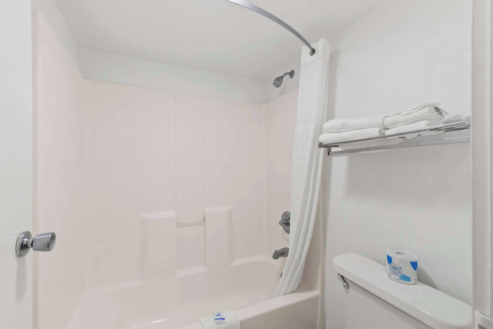 Americas Best Value Inn And Suites Dalton - photo 19