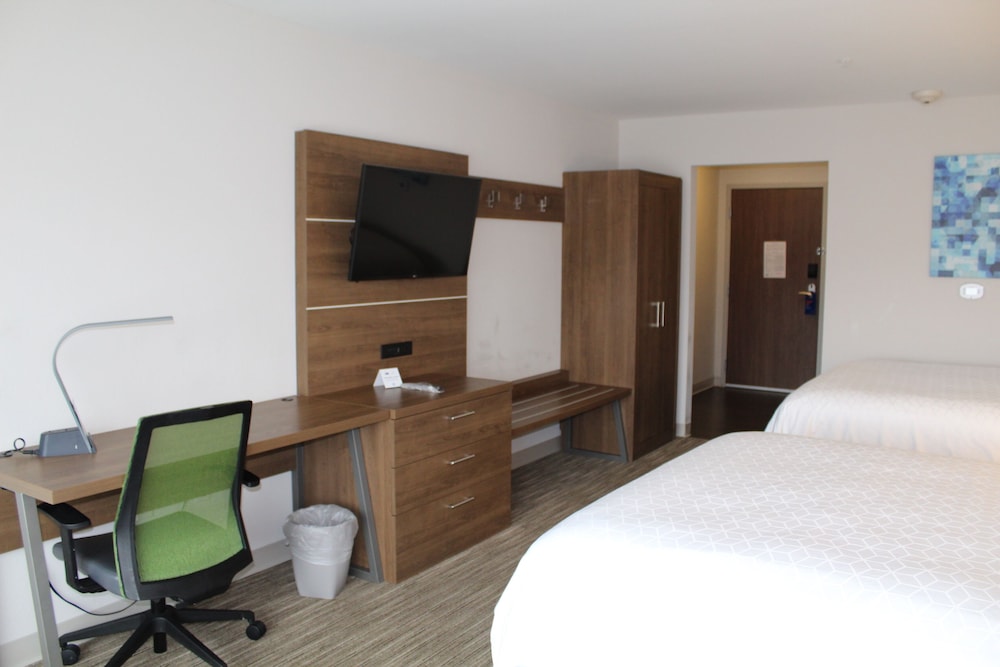 Holiday Inn Express and Suites Gettysburg by IHG - photo 34