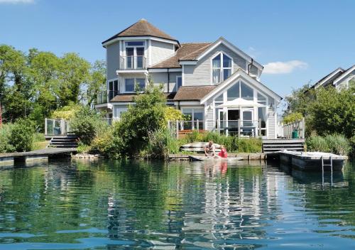 The Moorings — hotel in South Cerney