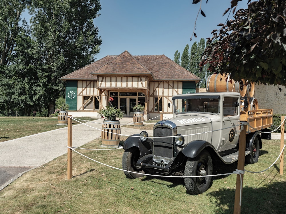 Domaine De Foolz in Bar-Sur-Seine, France