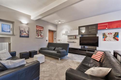 Moleloca San Tommaso Apartment — 4-Star Luxury Hotel in Turin, Italy