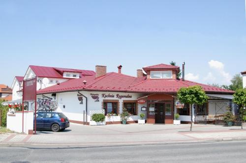 Hotel Restauracja Małopolska — Jaslo — photo 2