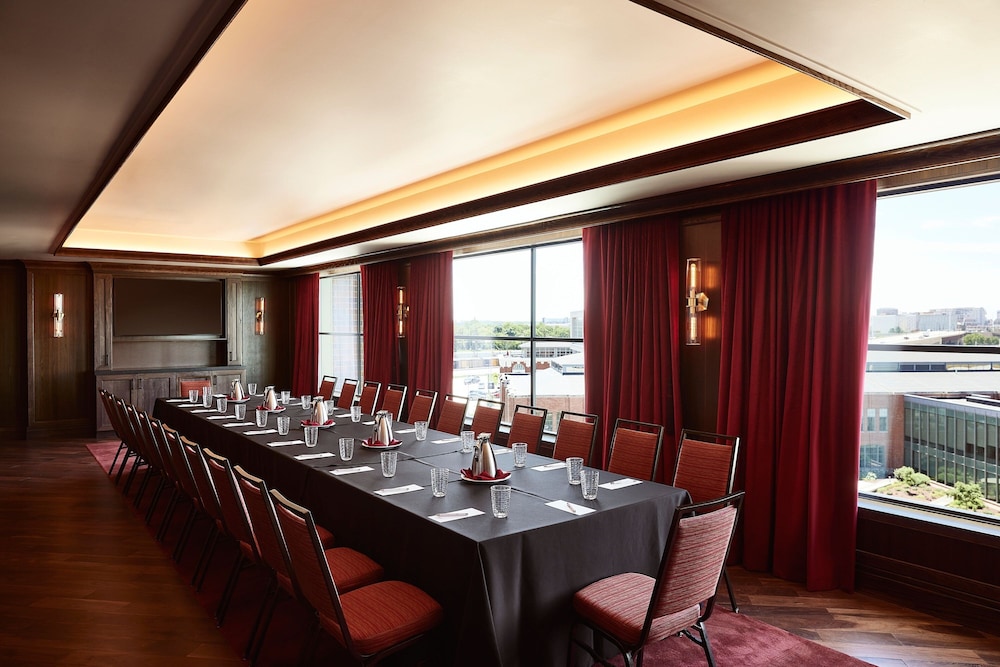 The Scarlet Lincoln a Tribute Portfolio Hotel - photo 48