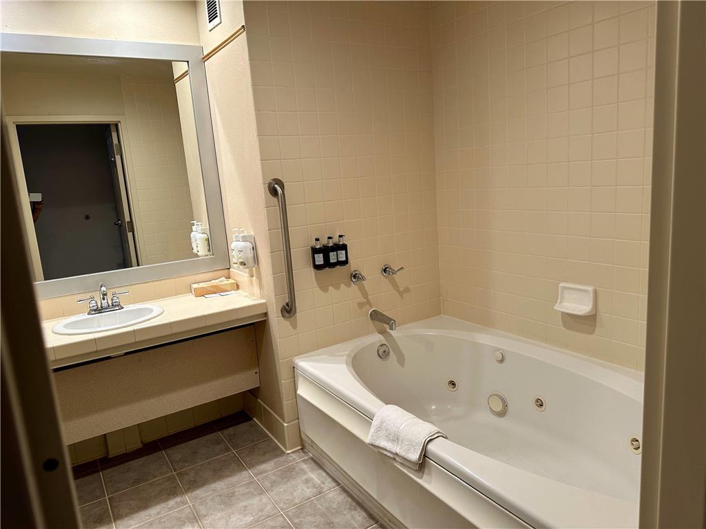 Rocklin Park Hotel Trademark Collection by Wyndham - photo 46