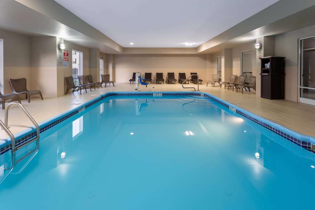 La Quinta Inn & Suites by Wyndham Columbus West Hilliard - photo 11