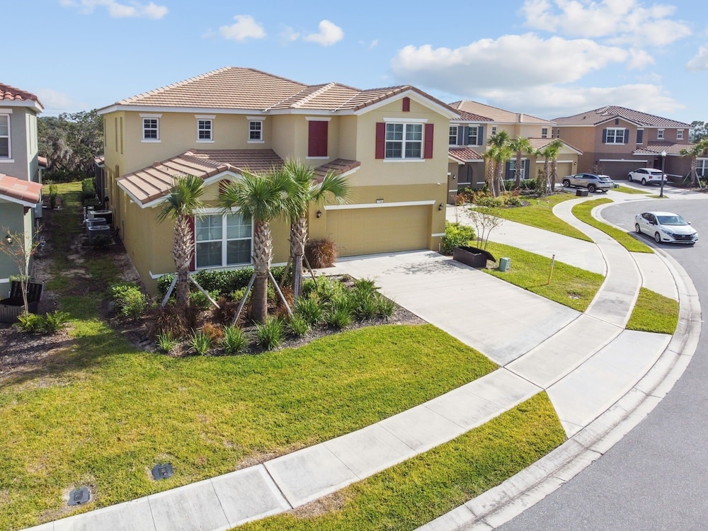 7704oml solterra Resort 7 Bedroom Home by RedAwning - photo 74