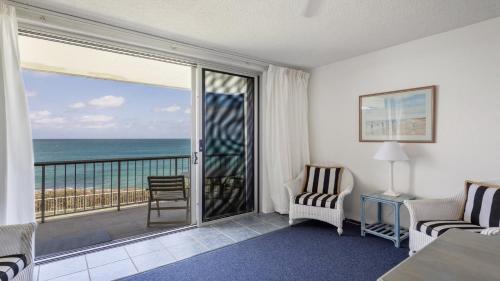 Craigmore 11 Yamba — carbon neutral stay, Yamba