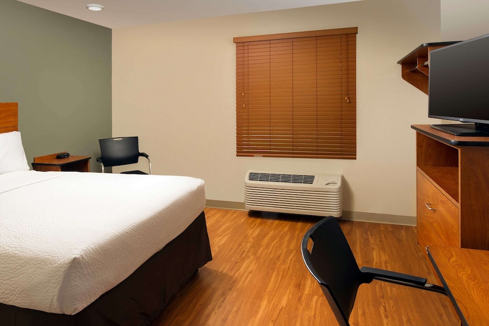 WoodSpring Suites Louisville Jeffersontown - photo 5