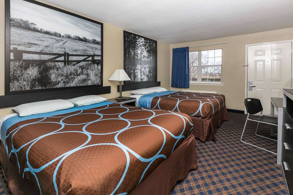 Super 8 by Wyndham Arlington Near AT&T Stadium - photo 8