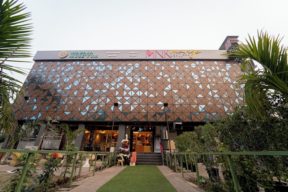 Pink Mango A Boutique Hotel in Hisar, India