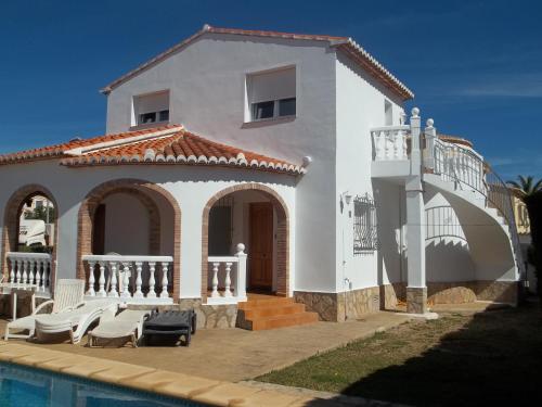 Casa Shaf — 4-Star Luxury Hotel in Denia, Spain