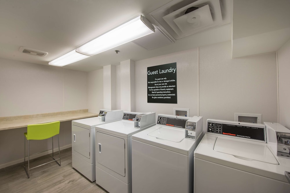 Hampton Inn Chicago Downtown Magnificent Mile - photo 25