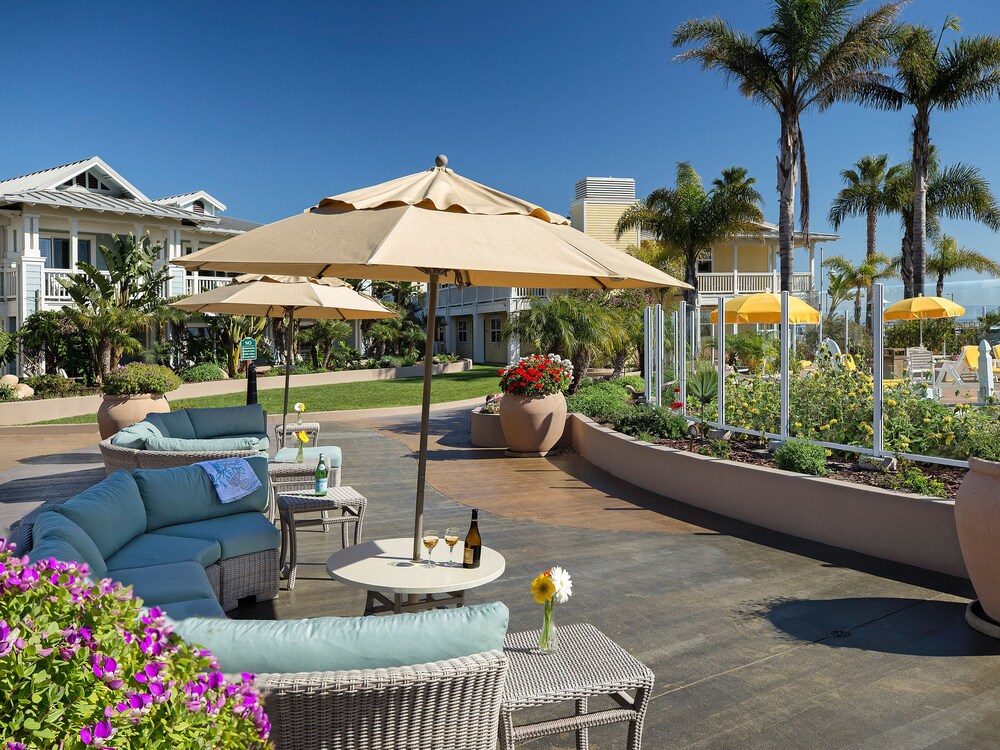 Avila Lighthouse Suites - photo 31