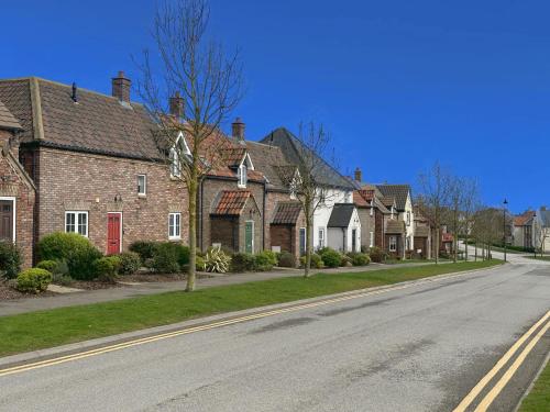 Bluebell Cottage Part of the The Bay Filey Holiday Village with pool gym and direct beach access pub restaurant tennis and meadows walks