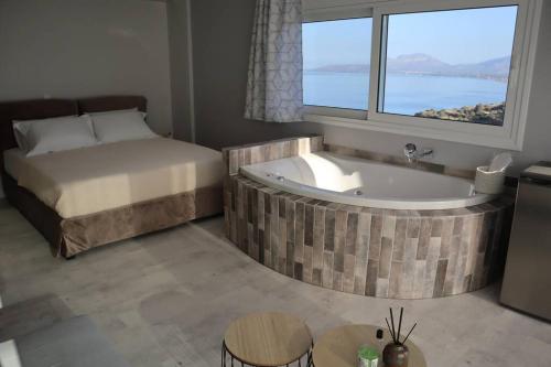 360 View Suites Tan — 4-Star Luxury Hotel in Neapolis, Greece