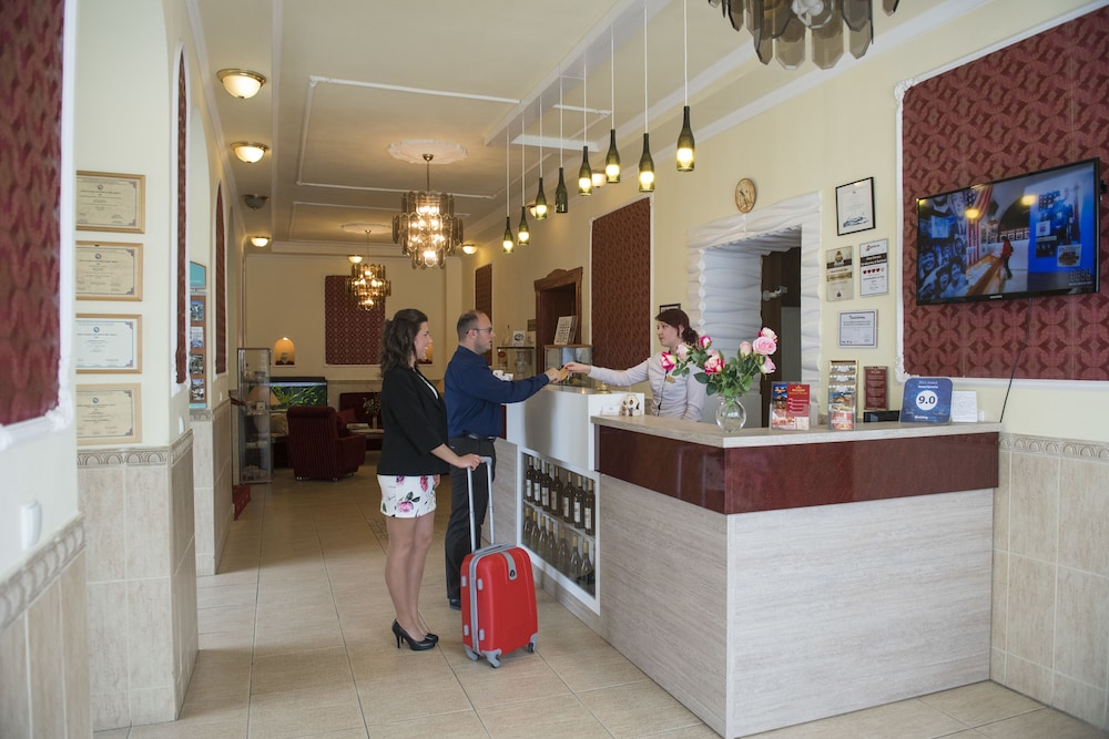Hotel Korona Eger — Eger — photo 2
