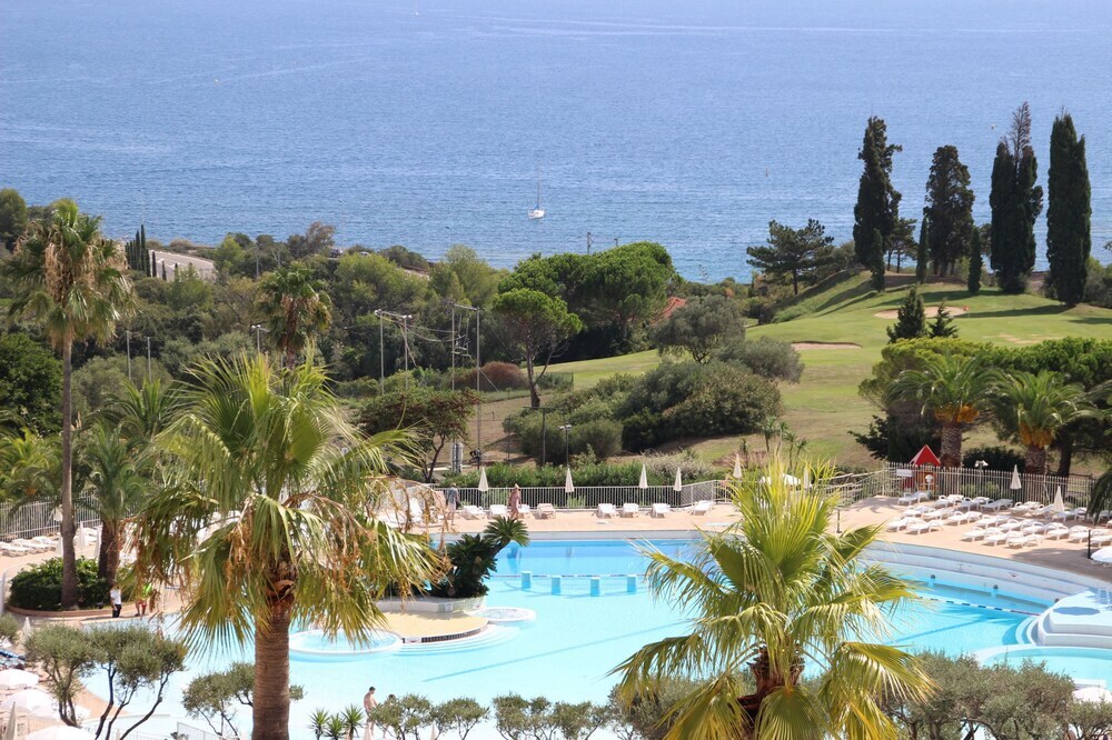 Cap Esterel Village Grand Studio Vue Mer 322la — Saint Raphael