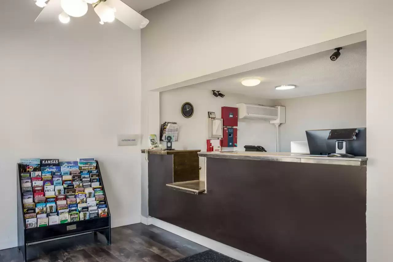 Rodeway Inn Fenton MO - photo 4