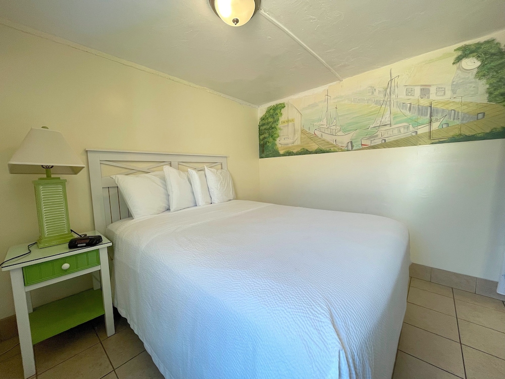 Magic Beach Motel - photo 11