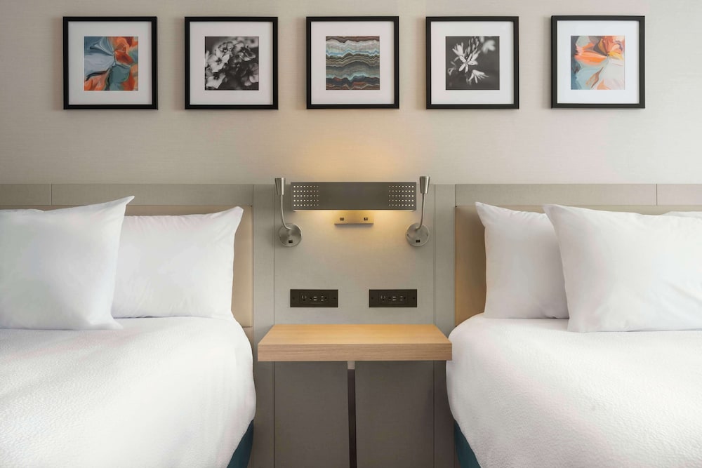 Hilton Garden Inn Fort Collins - photo 11