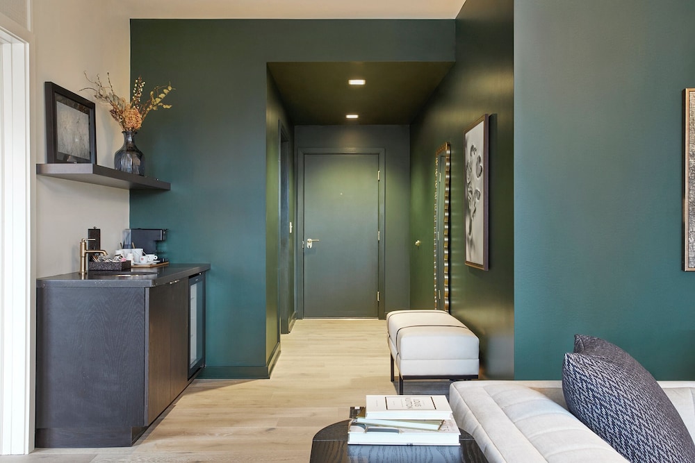 Hotel Brookmere & Arbor Spa - photo 21