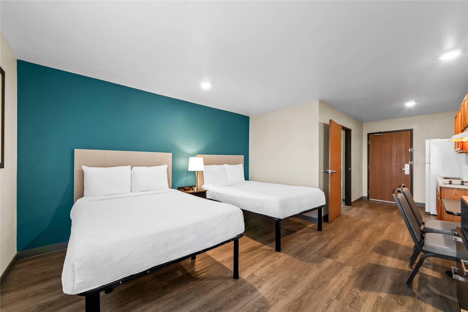 WoodSpring Suites San Antonio South - photo 24