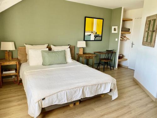 La Ligne - carbon neutral hotel in Saint-Savin