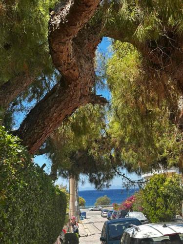 Saronida Beachwalk Stay — 4-Star Luxury Hotel in Saronida, Greece