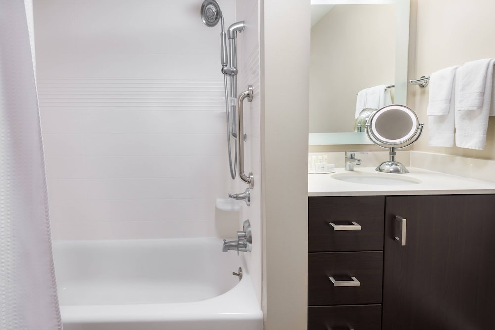 TownePlace Suites Latham Albany Airport - photo 28
