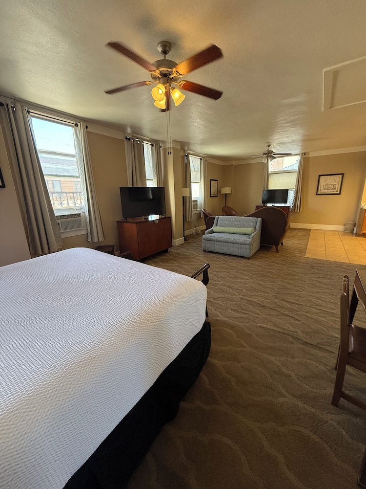 The Gadsden Hotel - photo 33