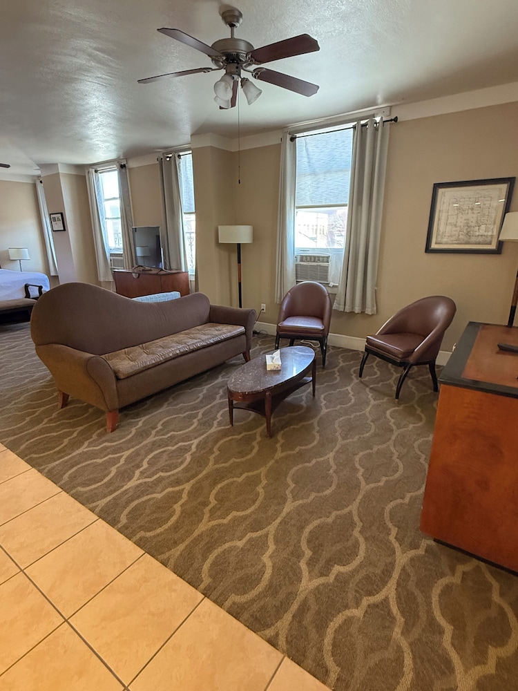 The Gadsden Hotel - photo 59